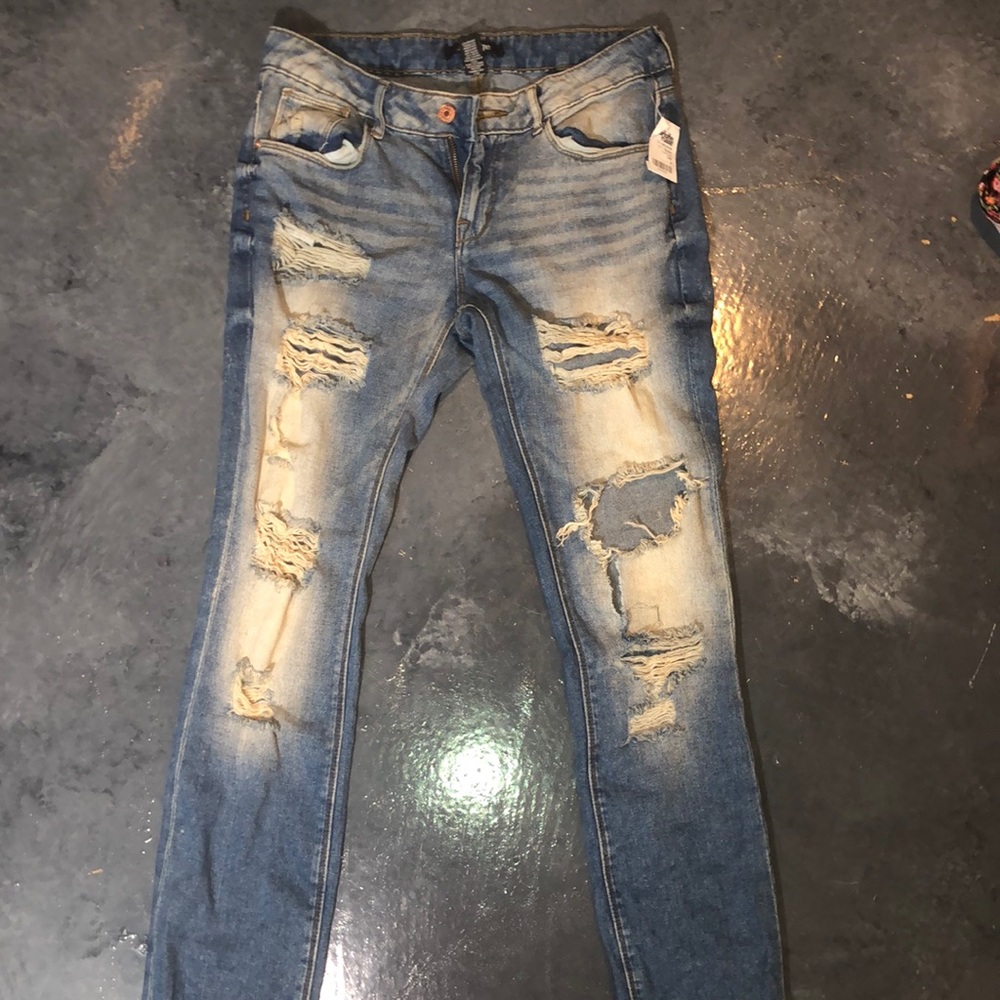 Distressed Jeans Charlotte Russe